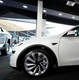 Tesla Model Y • Long Range • 2025 • Brand New