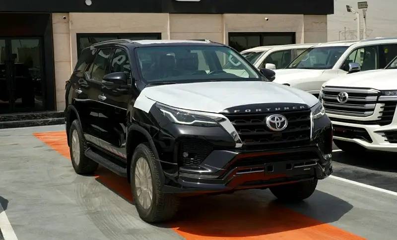 Toyota Fortuner 4.0 Full 2025MY GCC Spec - Export