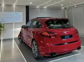BEST PORSCHE CAYENNE GTS I| FULL OPTIONS || GCC ||