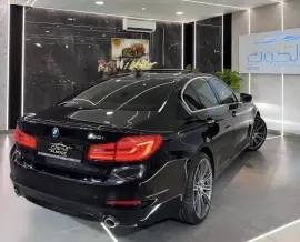 LUXURY ELITE BLACK BMW 520i  || TOP RANGE || GCC |