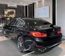LUXURY ELITE BLACK BMW 520i  || TOP RANGE || GCC |