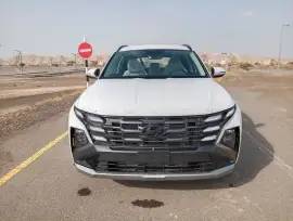 HYUNDAI TUCSON 4*2 2.0L MODEL 2025 GCC SPECIFICATION NEW SHAPE (EXPORT ONLY)