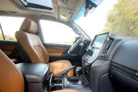 AED 2,780/month | 2021 Toyota Land Cruiser GXR-Grand Touring | GCC Specs | REF#T14080