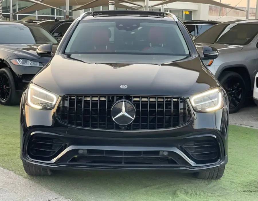 KIT 63 AMG // 360 Camera// Ambient Lights// warranty