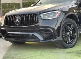 KIT 63 AMG // 360 Camera// Ambient Lights// warranty