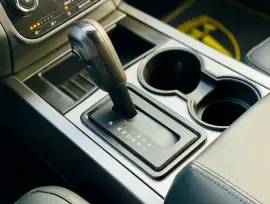 IN HOUSE FINANCE / 1,750 MONTHLY / OFF ROAD PACKAGE + LEATHER SEATS + CAMERA + 7 SEATERS / WARRANTY