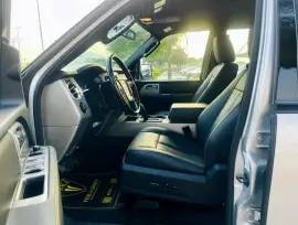 IN HOUSE FINANCE / 1,750 MONTHLY / OFF ROAD PACKAGE + LEATHER SEATS + CAMERA + 7 SEATERS / WARRANTY
