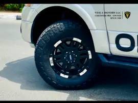 IN HOUSE FINANCE / 1,750 MONTHLY / OFF ROAD PACKAGE + LEATHER SEATS + CAMERA + 7 SEATERS / WARRANTY
