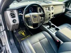 IN HOUSE FINANCE / 1,750 MONTHLY / OFF ROAD PACKAGE + LEATHER SEATS + CAMERA + 7 SEATERS / WARRANTY