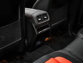 2024 Mercedes GLE53 AMG, Agency Warranty + Service Contract, Low KMs, GCC
