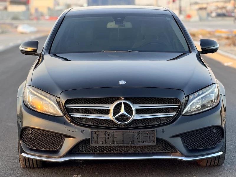 MERCEDES BENZ C200 2016 GCC FULL OPTION PERFECT CONDITION