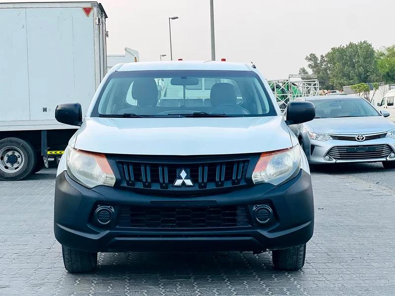 MITSUBISHI L200 DIESEL 2016