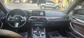 BMW 530i GCC with Mkit, with service contract, excellent condition.