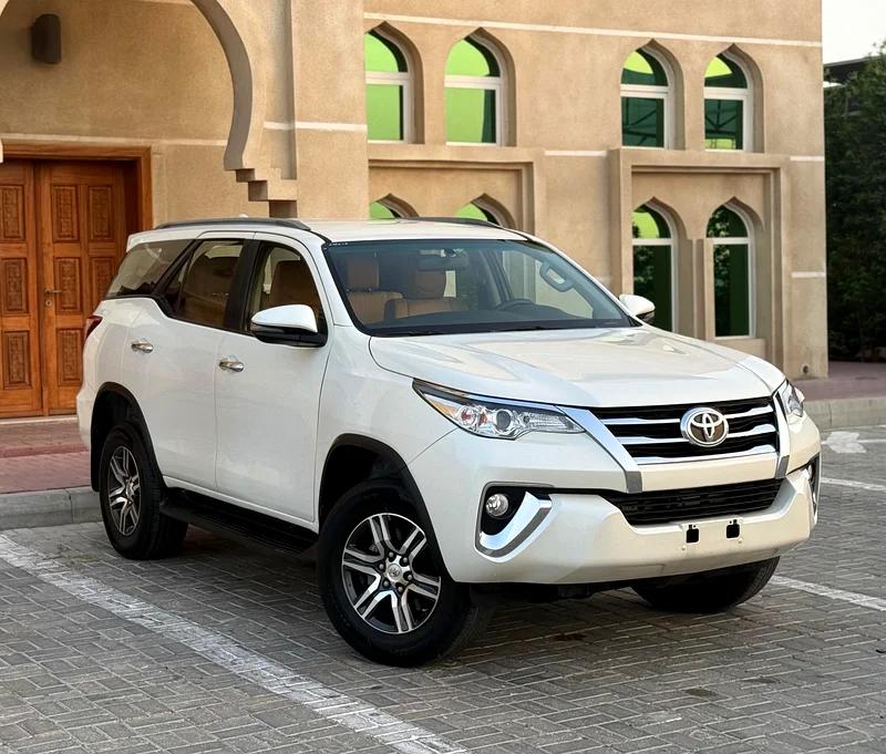Toyota Fortuner2020 v4