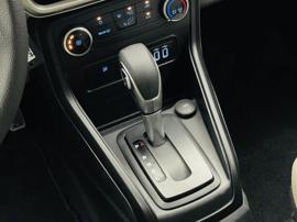 IN HOUSE FINANCE / 499AED MONTHLY / LIMITED + NAVIGATION  + CAMERA +  APPLE CAR PLAY / WARRANTY