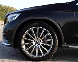 Mercedes GLC 250/4MATIC 2018, GCC original paint accident-free, in excellent condition 2457 Monthly