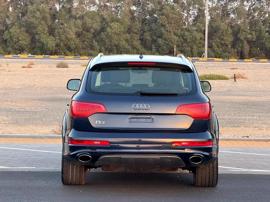 Audi Q7 2015 model gcc full option