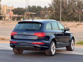 Audi Q7 2015 model gcc full option