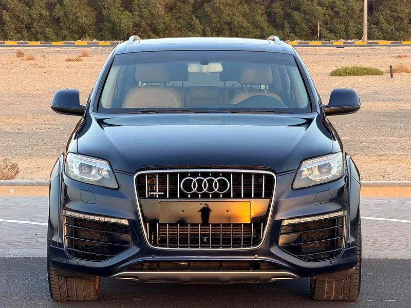 Audi Q7 2015 model gcc full option