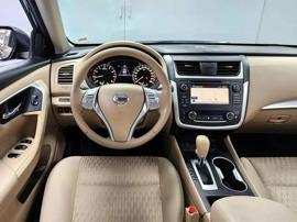 Nissan Altima 2.5 SL 2017 GCC Specs For Sale (FSH / Accident Free / Single Owner)