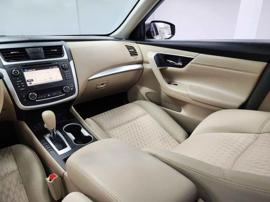 Nissan Altima 2.5 SL 2017 GCC Specs For Sale (FSH / Accident Free / Single Owner)