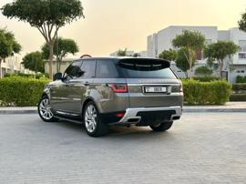 Stunning Range Rover sport HSE Low Mileage