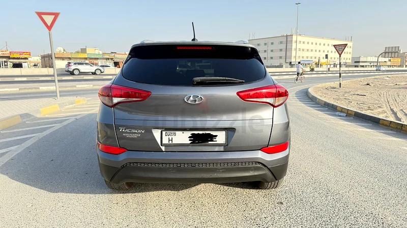 Hyundai tucson 2016