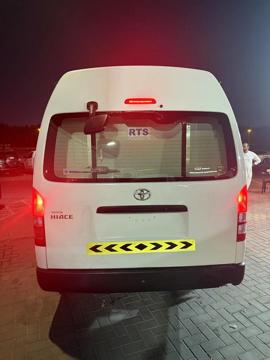 Toyota Hiace Freezer Thermoking e350 Max 2023 Model original Paint Low Millage Excellent Condition