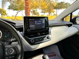 Toyota Corolla LE 2021