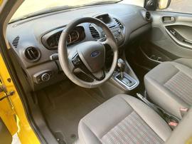 Accident Free // Original Paint // GCC Specs // 83k KMs // 1.5L (Fuel Efficient) // Ford Figo 2017