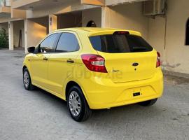 Accident Free // Original Paint // GCC Specs // 83k KMs // 1.5L (Fuel Efficient) // Ford Figo 2017