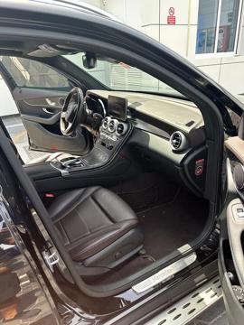 Mercedes-Benz GLC250 | Under Warranty | Full Option | GCC | 90,000 KM | Black on Black