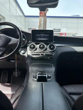 Mercedes-Benz GLC250 | Under Warranty | Full Option | GCC | 90,000 KM | Black on Black