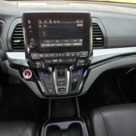 8 SEATER HONDA ODYSSEY 3.5L EXL/ 2022/ PEARL WHITE/ GCC/ REF#952790