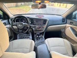 Kia optima v4 Gccin immaculate condition,