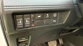 Honda odyssey elite edition 2023. V6. 3.5 cc. Low miles