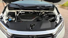 Honda odyssey elite edition 2023. V6. 3.5 cc. Low miles