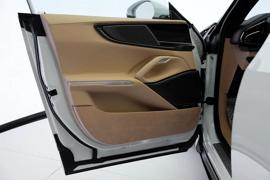 CARBON INTERIOR AND EXTERIOR - HIGH END AUDIO - PASSENGER DISPLAY - PANORAMIC ROOF -SERVICE AUG 2031