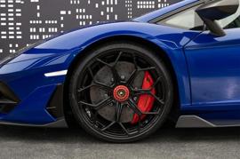 LAMBORGHINI | AVENTADOR SVJ | 1 OF 900 | GCC SPECS