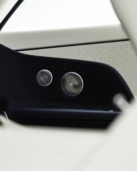 2025 Rolls-Royce Spectre | Warranty and services