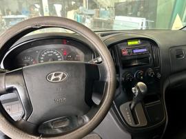 Hyundai H1 VAN - GCC - First Owner