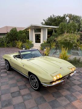 CHEVROLET CORVETTE STINGRAY C2