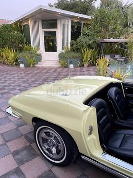 CHEVROLET CORVETTE STINGRAY C2