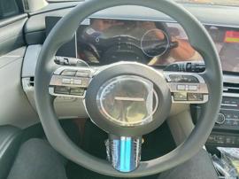 HYUNDAI TUCSON 4*2 2.0L MODEL 2025 GCC SPECIFICATION NEW SHAPE (EXPORT ONLY)