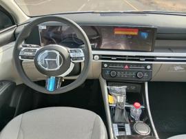 HYUNDAI TUCSON 4*2 2.0L MODEL 2025 GCC SPECIFICATION NEW SHAPE (EXPORT ONLY)