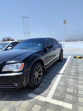 Chrysler 3.6L / Good condition / Luxury / 2013