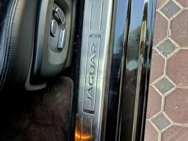 A perfect (best price) jaguar XJ 2015, GCC , (Photos litterly speak)