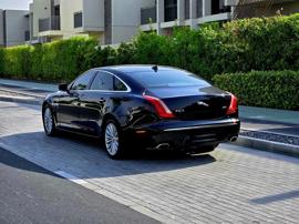 A perfect (best price) jaguar XJ 2015, GCC , (Photos litterly speak)