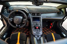 lamborghini avntador svj roadster gcc 2021