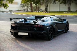 lamborghini avntador svj roadster gcc 2021